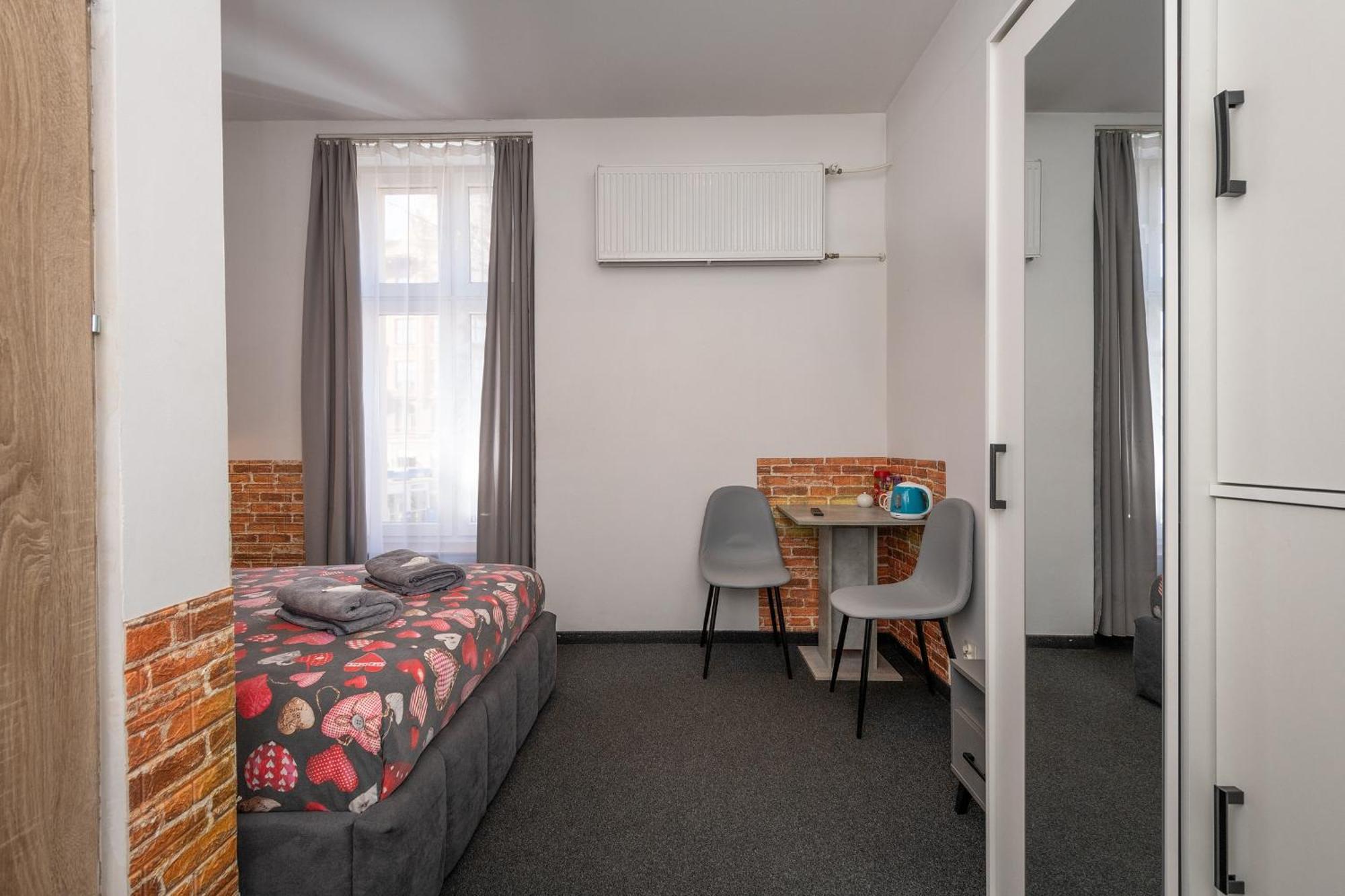70S Business Room Krakow Luaran gambar